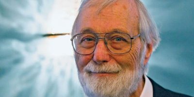 ICMC oferece curso de introdução à topologia de singularidades complexas